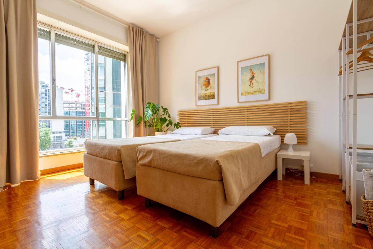 Palazzo Lombardia - Central Station - Bighome Milánó Kültér fotó